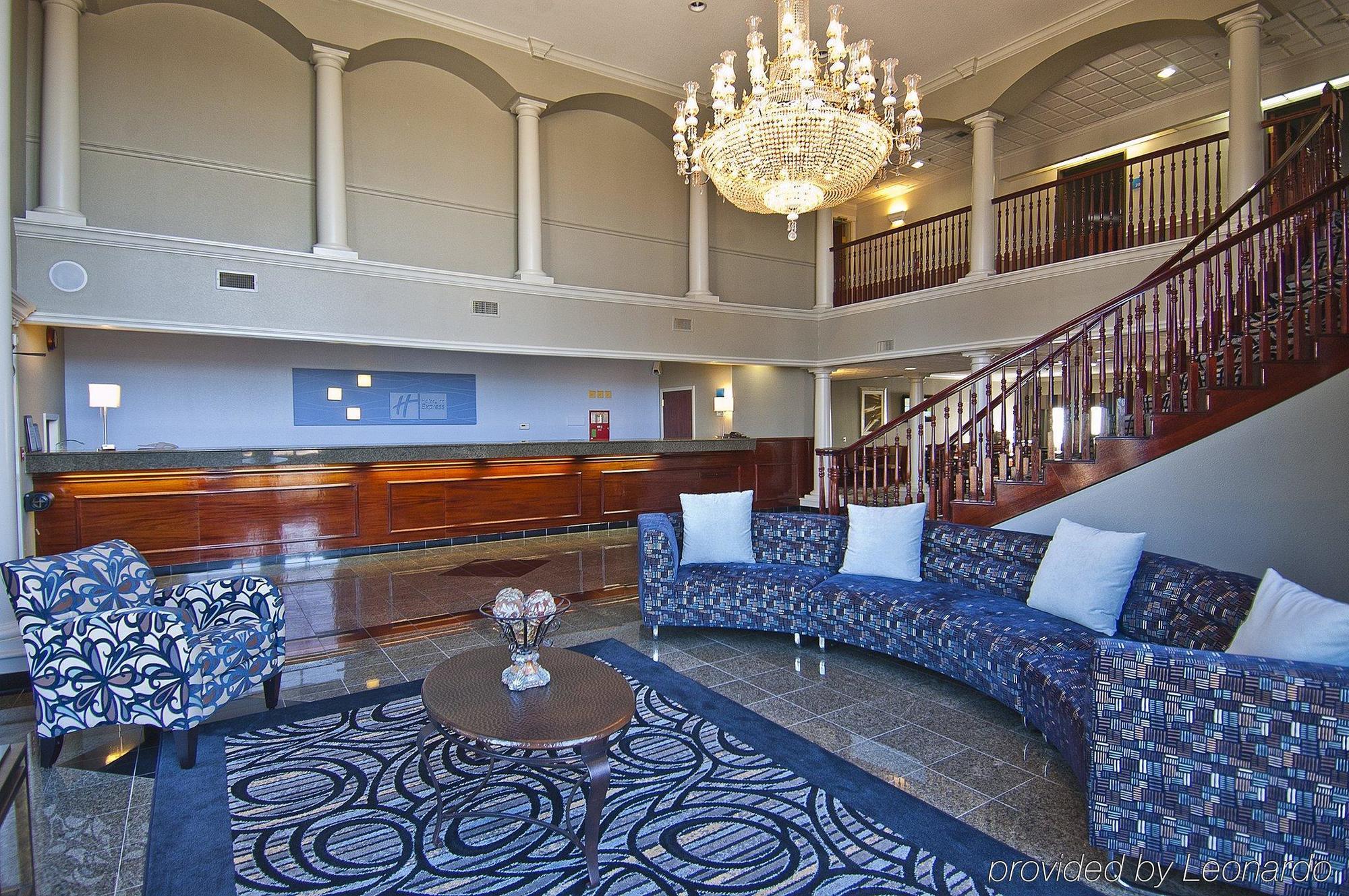 Holiday Inn Express Hotel And Suites Lake Charles By Ihg Interieur foto