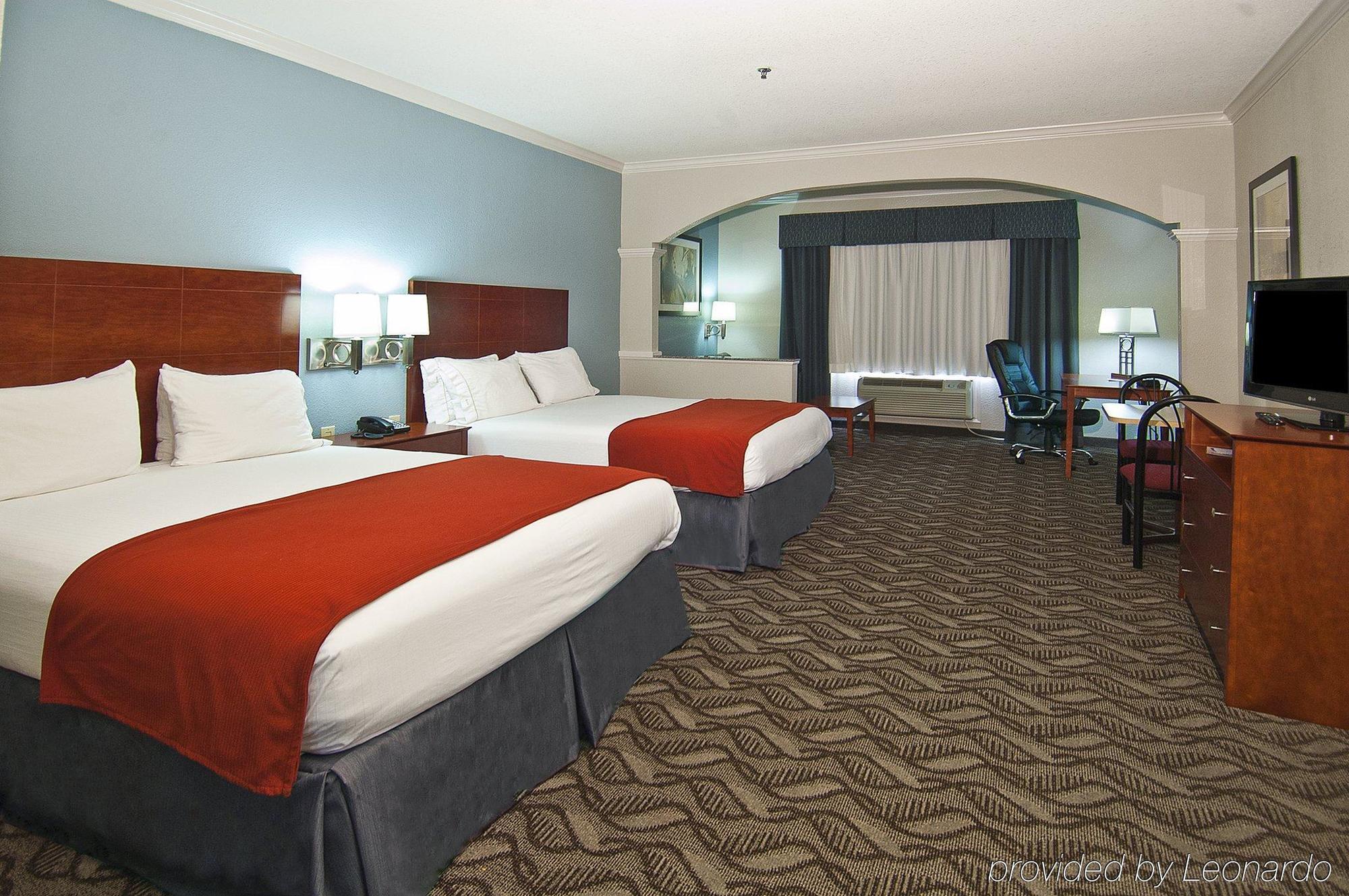 Holiday Inn Express Hotel And Suites Lake Charles By Ihg Kamer foto